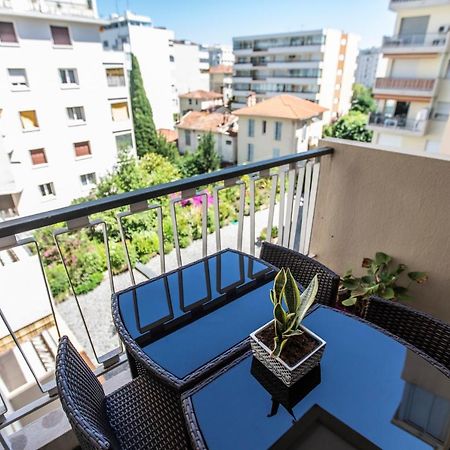 ++++ Renovated Cosy 50M2 Sunny Flat / Balcony / Close To Beach And To The Palais Des Festivals ++++ Канни Екстер'єр фото